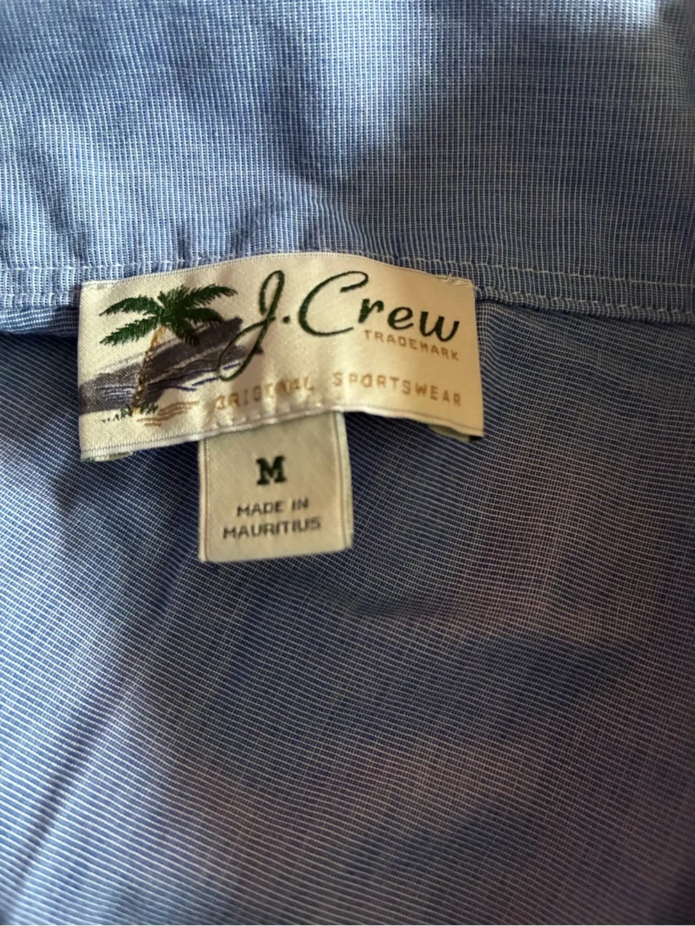 J.Crew Men's Short-sleeve Cotton Poplin Camp-collar Shirt . M. New without tags.